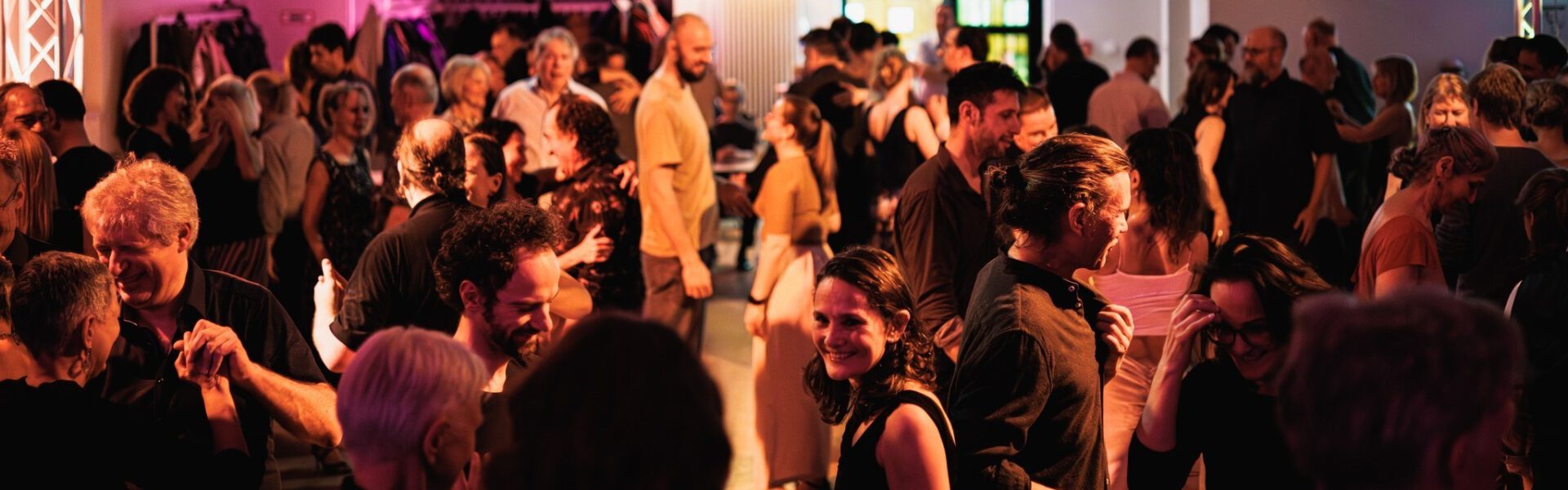 Milonga Header-flat